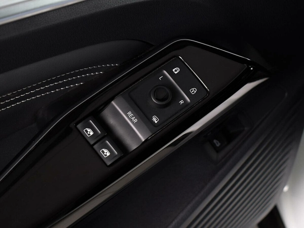 Volkswagen ID.4, I фото №10