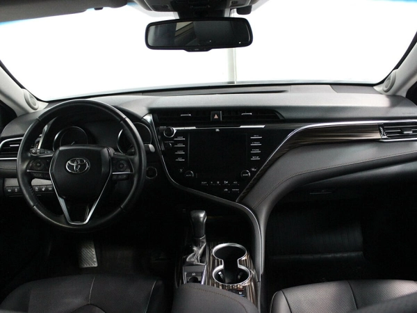 Toyota Camry, VIII (XV70) фото №10