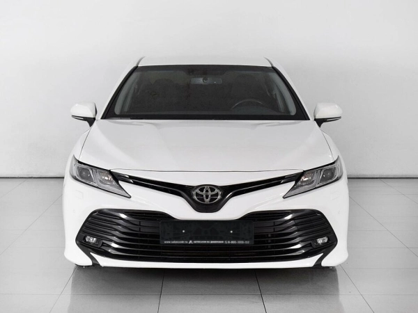 Toyota Camry, VIII (XV70) фото №2