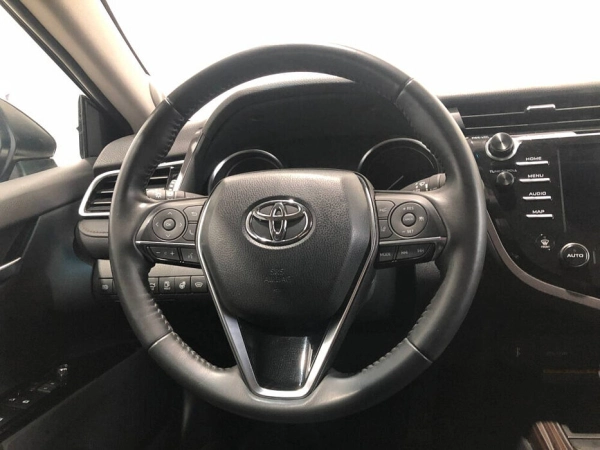 Toyota Camry, VIII (XV70) фото №13