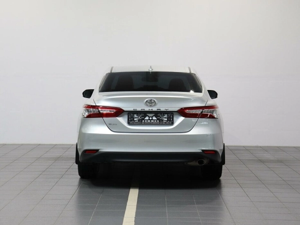 Toyota Camry, VIII (XV70) фото №5