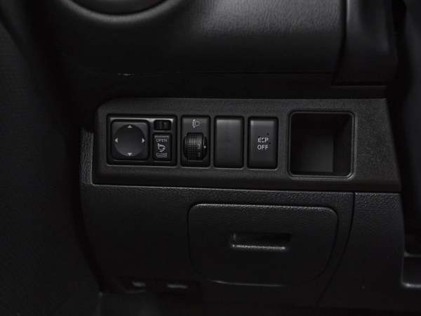 Nissan Note, I Рестайлинг фото №15
