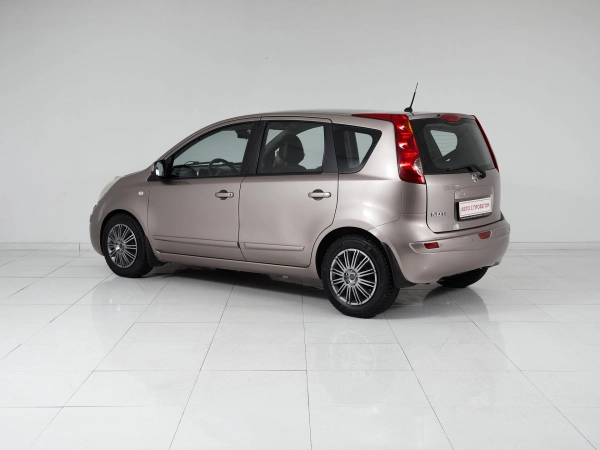 Nissan Note, I Рестайлинг фото №5