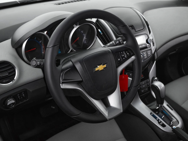 Chevrolet Cruze, I Рестайлинг фото №14