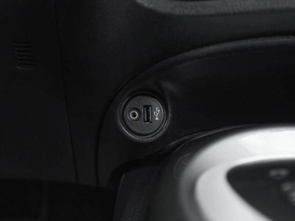 Nissan Juke, I фото №13