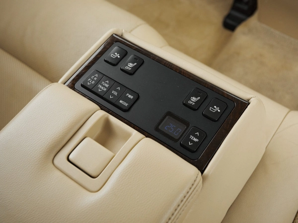 Toyota Camry, VII (XV50) Рестайлинг фото №11