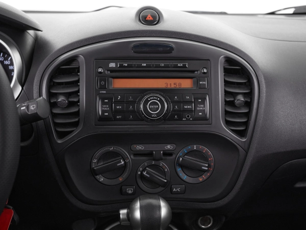 Nissan Juke, I Рестайлинг фото №11