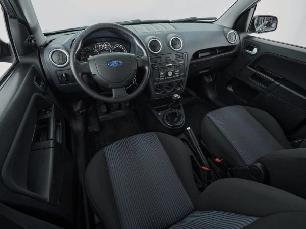 Ford Fusion, I Рестайлинг фото №8