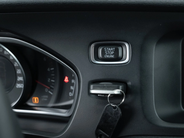 Volvo V40 Cross Country, I фото №13