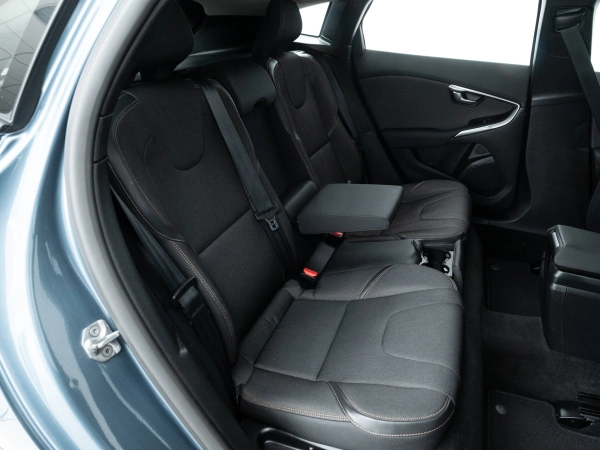 Volvo V40 Cross Country, I фото №21
