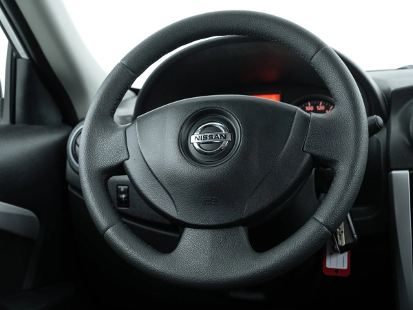 Nissan Almera, III (G15) фото №16