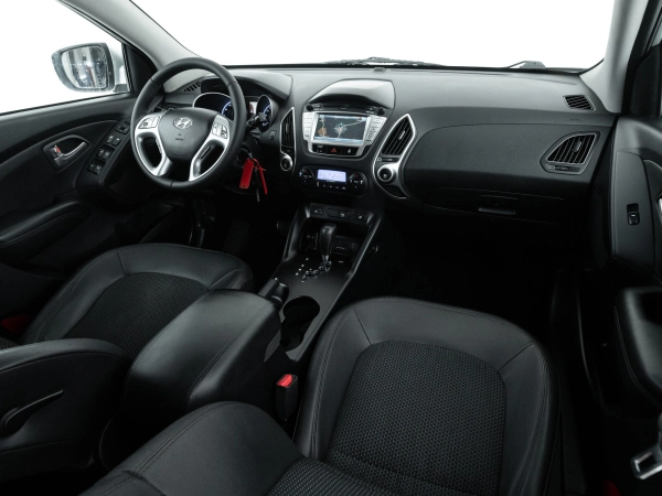 Hyundai ix35, I фото №10
