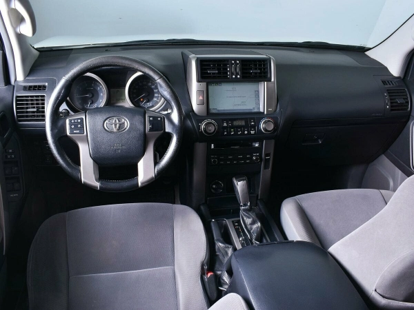 Toyota Land Cruiser Prado, 150 Series фото №6