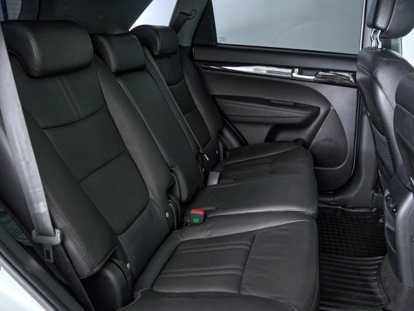 Kia Sorento, II Рестайлинг фото №18