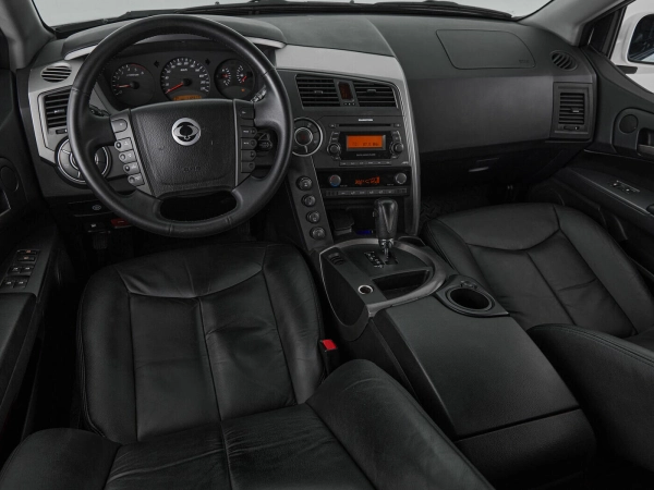 SsangYong Kyron, I Рестайлинг фото №10