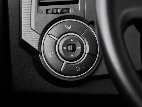 SsangYong Kyron, I Рестайлинг фото №19