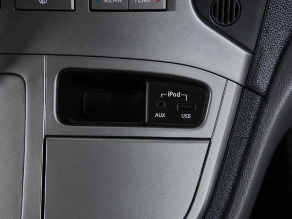 Hyundai Grand Starex, I фото №17