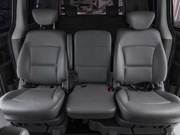 Hyundai Grand Starex, I фото №21