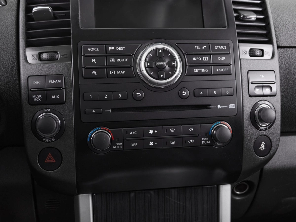 Nissan Pathfinder, III Рестайлинг фото №17