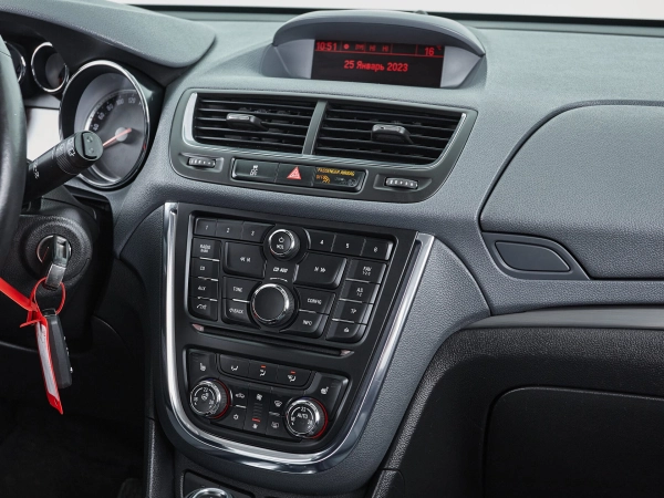 Opel Mokka, I фото №16