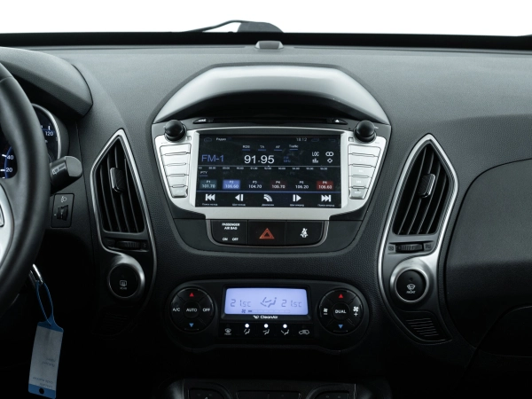 Hyundai ix35, I Рестайлинг фото №19
