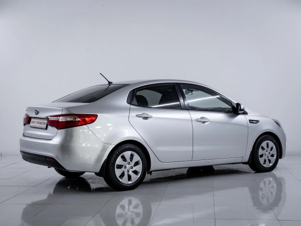 Kia Rio, III фото №4