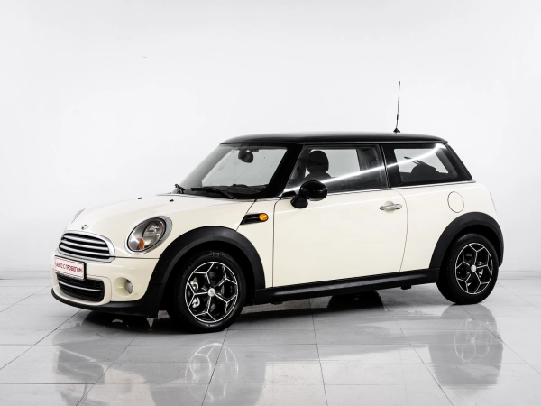 MINI Hatch, II (R56) Рестайлинг фото №1