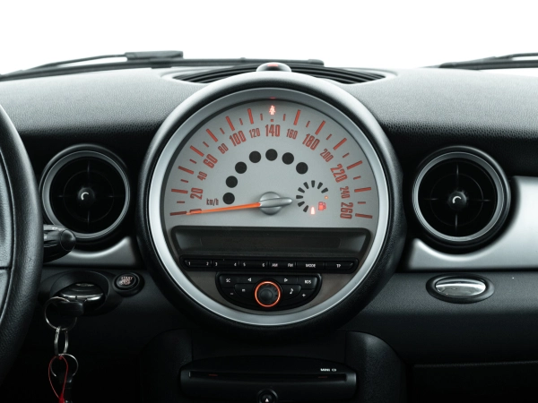 MINI Hatch, II (R56) Рестайлинг фото №15