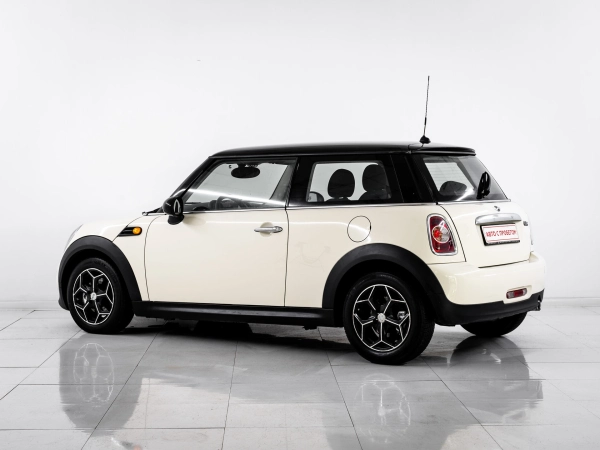 MINI Hatch, II (R56) Рестайлинг фото №5