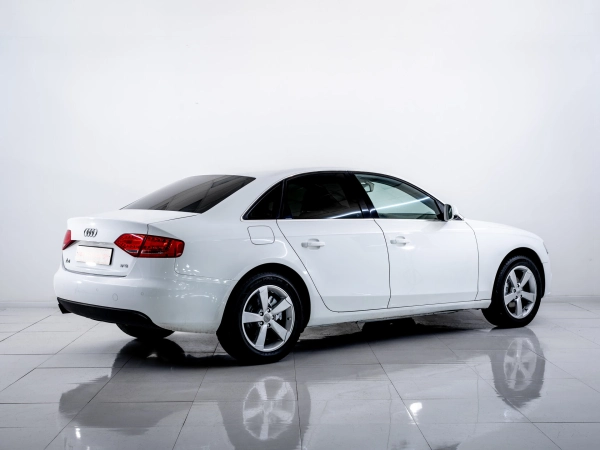 Audi A4, IV (B8) фото №4