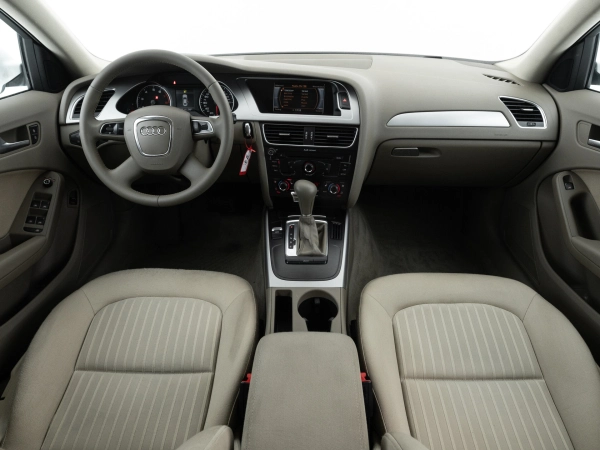 Audi A4, IV (B8) фото №8