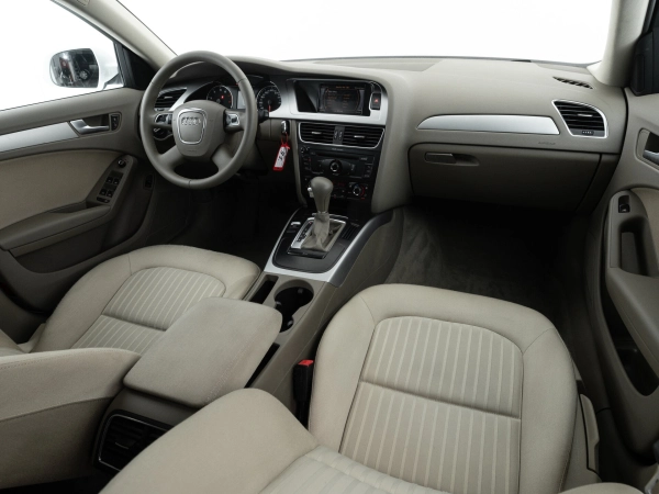 Audi A4, IV (B8) фото №9