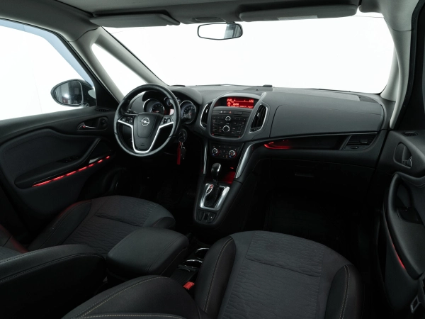 Opel Zafira, C фото №10