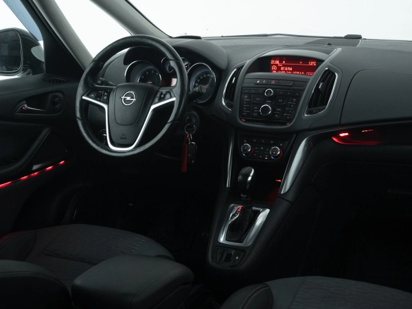 Opel Zafira, C фото №19