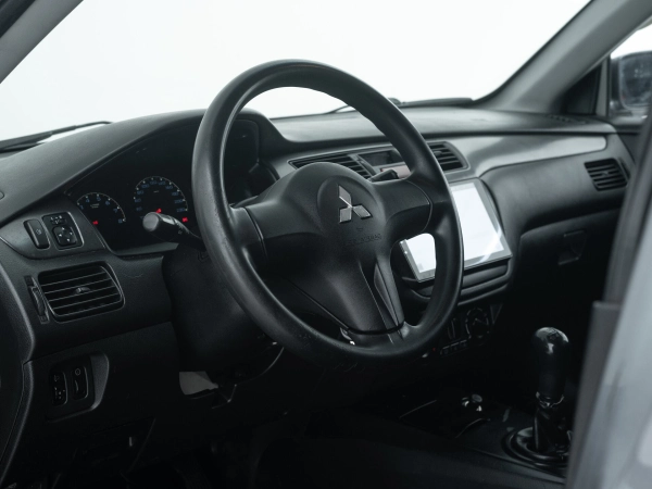 Mitsubishi Lancer, IX Рестайлинг фото №13