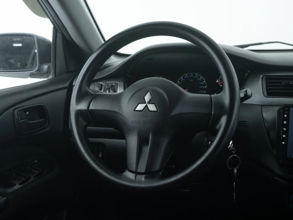 Mitsubishi Lancer, IX Рестайлинг фото №15