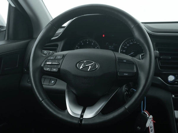 Hyundai Elantra, VII (CN7) фото №20