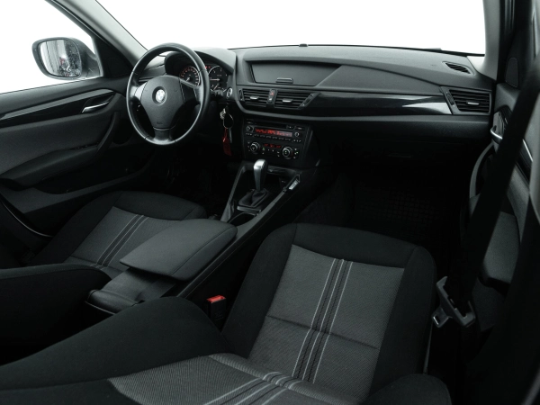 BMW X1, I (E84) фото №10