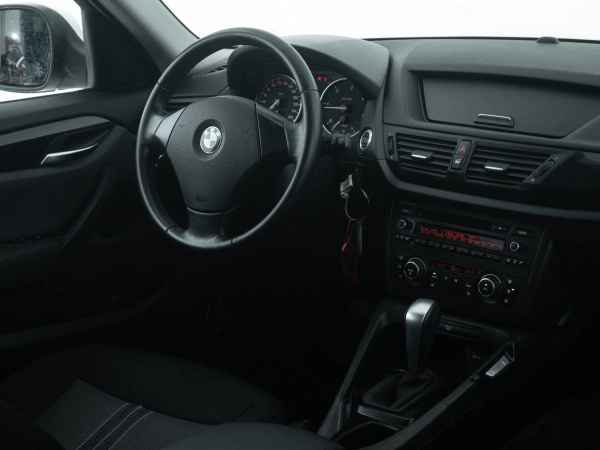 BMW X1, I (E84) фото №17