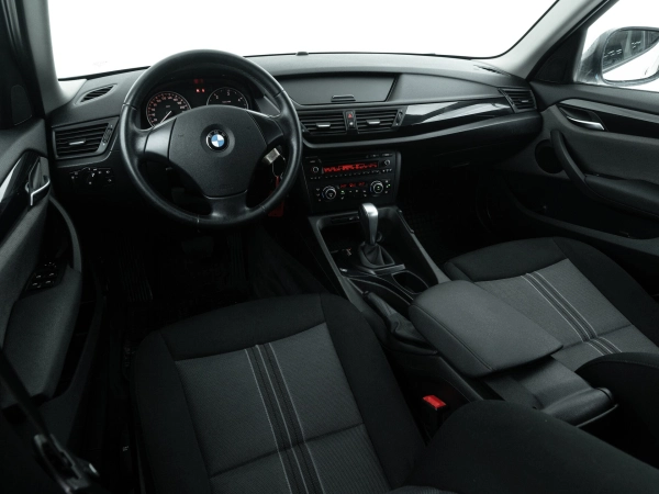 BMW X1, I (E84) фото №9