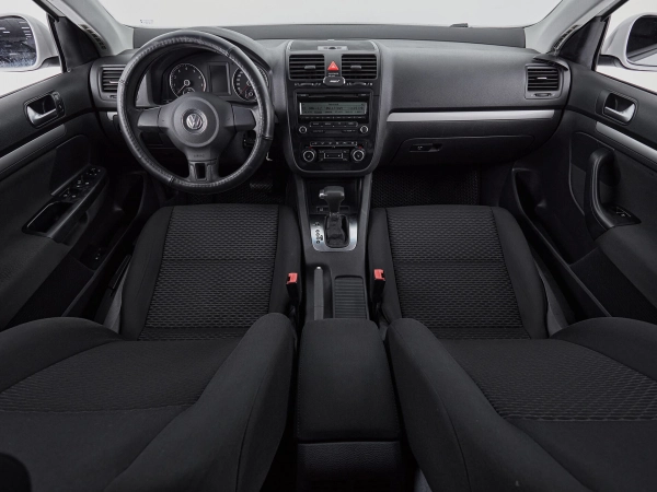 Volkswagen Jetta, V фото №8