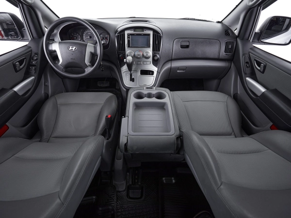 Hyundai Grand Starex, I фото №8