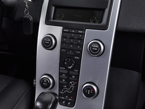 Volvo S40, II Рестайлинг фото №10