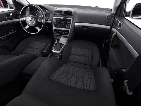 Skoda Octavia, II (A5) Рестайлинг фото №9