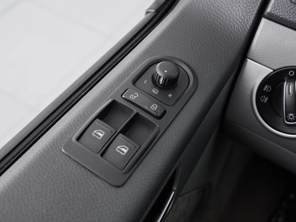 Volkswagen Multivan, T5 Рестайлинг фото №12