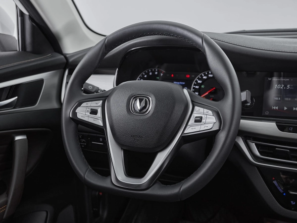 Changan CS35 Plus, I фото №17