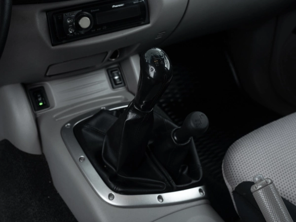 Mitsubishi L200, IV фото №12