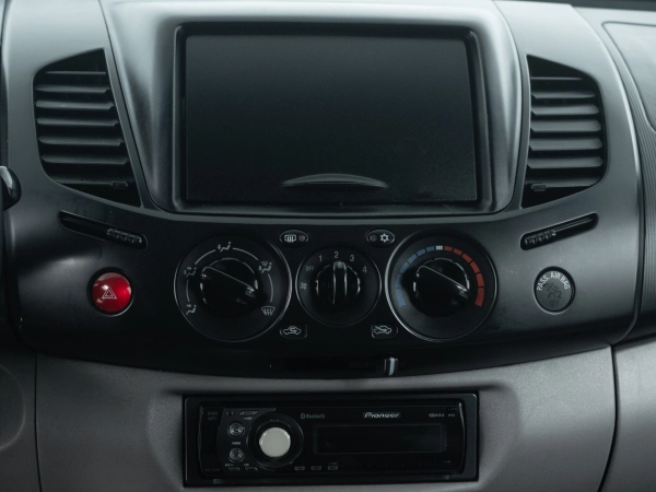 Mitsubishi L200, IV фото №14