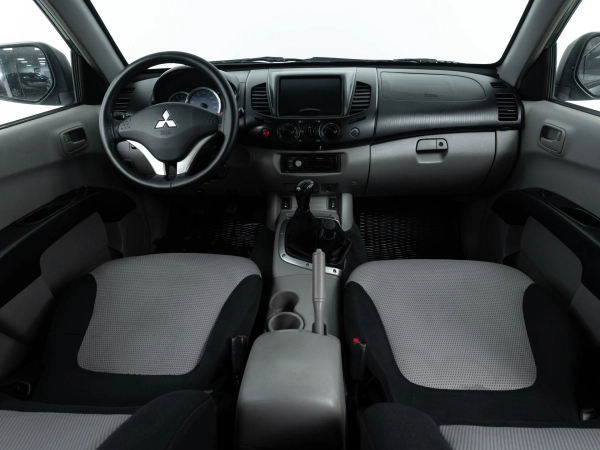 Mitsubishi L200, IV фото №7
