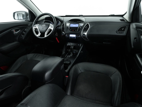 Hyundai ix35, I фото №10